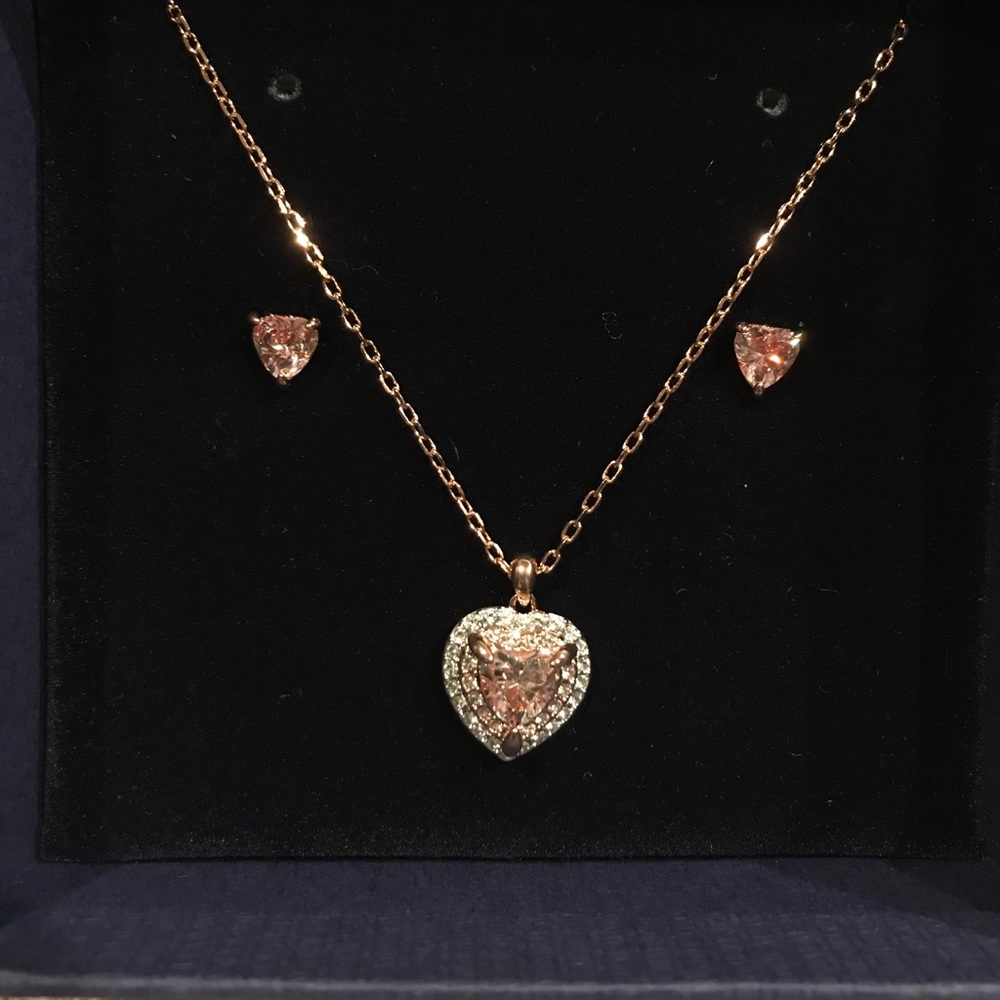 Swarovski Necklace & Studded Earrings set #5470897
